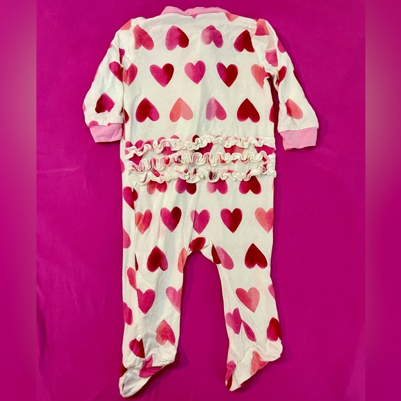 ✨3/$15✨Milkberry heart zippy - Picture 2 of 4